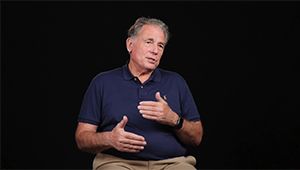 Navigators and Social Workers: Complementary Roles